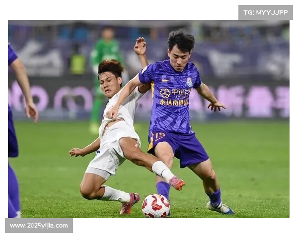 大连英博球员积极投身环保行动彰显体育力量助力社会可持续发展 大连英博球员积极投身环保行动彰显体育力量助力社会可持续发展